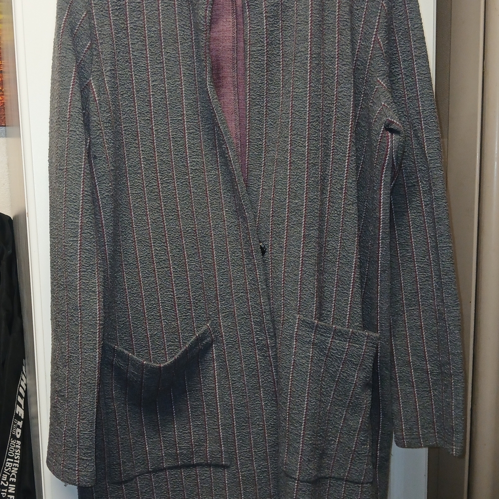 Elegant Gray Striped Women's Blazer